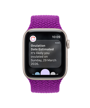 Apple Watch Series 12,太空灰鋁金屬錶殼,配搭洋紅色編織單圈手環,展示排卵日期回溯推算通知