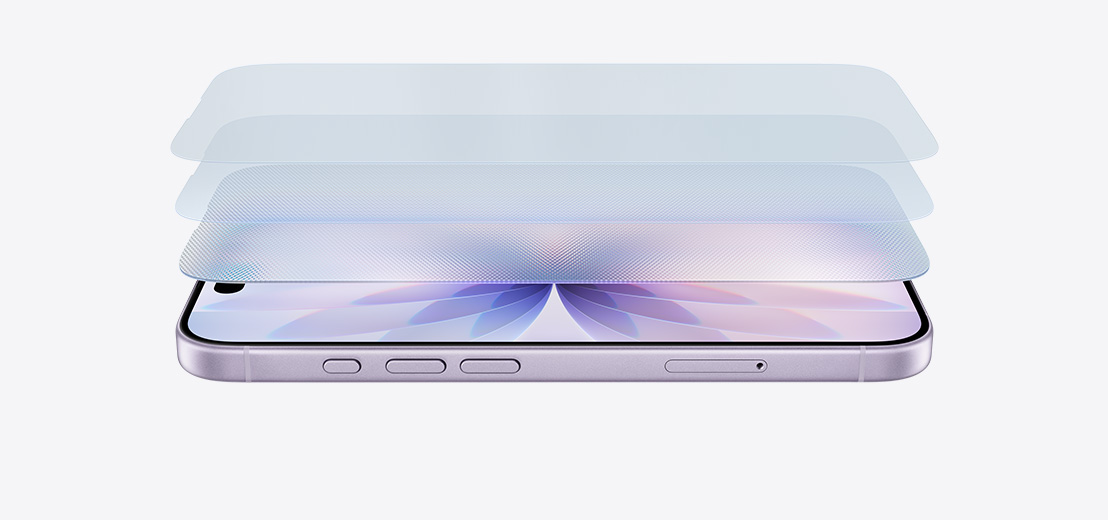 薰衣草紫色 iPhone 17 橫放展示側面，採用層層相疊的設計來展示超瓷晶盾 2