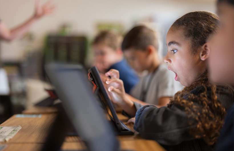 Apple Learning Coachのサポートから生まれた授業に、目を輝かせるリチャードソン独立学区の子どもたち。