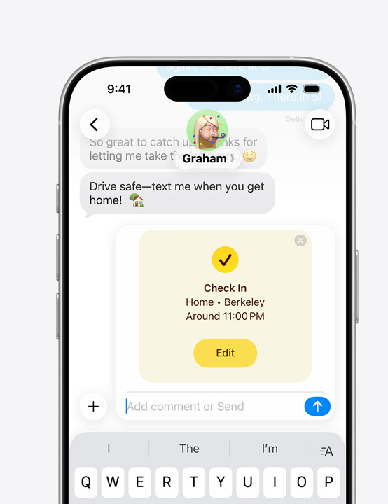 iPhone'i ekraan, kus on kuvatud sõnumirakenduse sõnumilõim koos kasutuses Check In funktsiooniga
