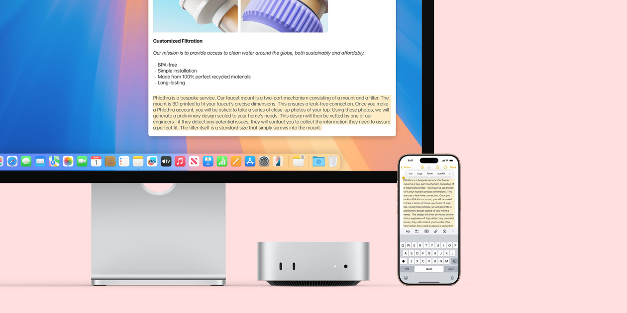 Οθόνη Mac, ασημί Mac mini και iPhone τοποθετημένα σε σειρά, με την εξωτερική οθόνη και την οθόνη του iPhone να επιδεικνύουν τη δυνατότητα Universal Clipboard για αντιγραφή και επικόλληση από μια συσκευή Apple σε άλλη