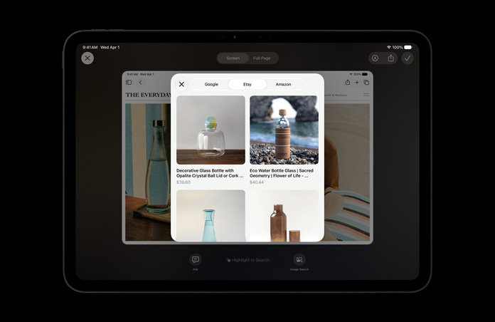 11 Zoll iPad Pro, Space Schwarz, das Display zeigt ein Bild von Produkten als Antwort auf eine Anfrage an die Visuelle Intelligenz auf dem Bildschirm zu Glasflaschen, die Tasten zum Fragen und zur Bildersuche werden unter den Bildern angezeigt